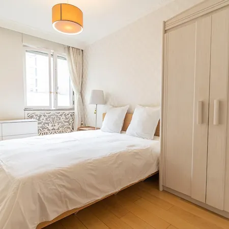 Spacious Flat 120m2 Close To Eiffel Tower شقة باريس